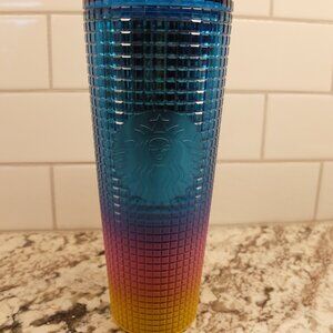 Venti Starbucks Tim Singleton Pride 2023